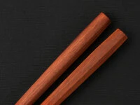 Japanische Essstäbchen Gokujyo Shitan, Rosenholz 6 Japanische Essstäbchen Gokujyo Shitan, Rosenholz – Bild 4