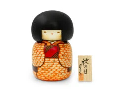 Kokeshi: Dekofigur Aki No Hi (M) Autumn Day -Qualitätsladen Für Geschirr kokeshi dekofigur aki no hi m autumn day 1