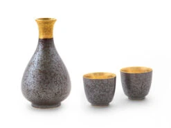 Sake Set Shuki, 1 Karaffe, 2 Becher -Qualitätsladen Für Geschirr sake set shuki 1 karaffe 2 becher 1